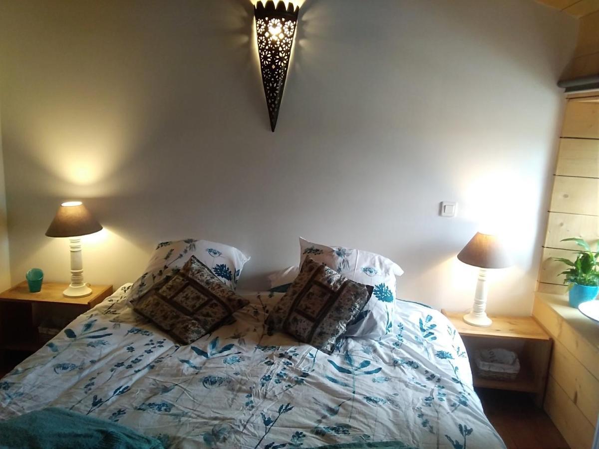 Les Tournesols Bed & Breakfast La Bernardiere Eksteriør bilde